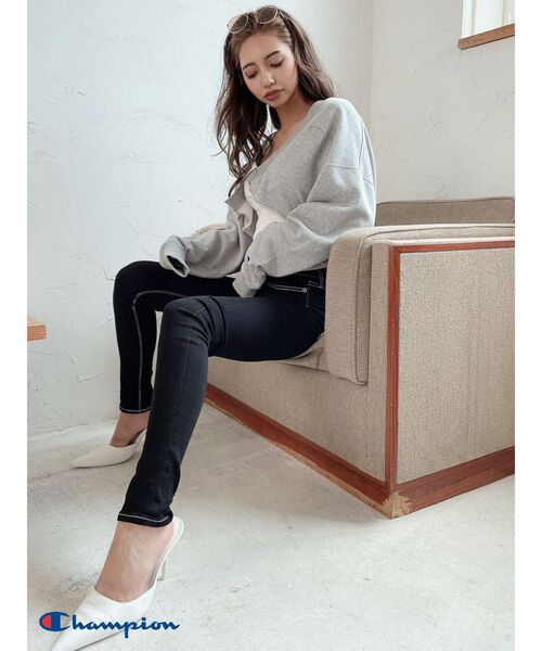 Champion(チャンピオン)の「Championスウェットカーディガン(カーディガン/ボレロ・レディース・ブラウン/グレー/オフホワイト・FREE)」の10枚目の写真