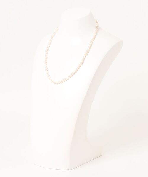 DouDou（ドゥドゥ）の「本淡水パールショートネックレス（ネックレス・レディース・ホワイト・FREE）」の2枚目の写真