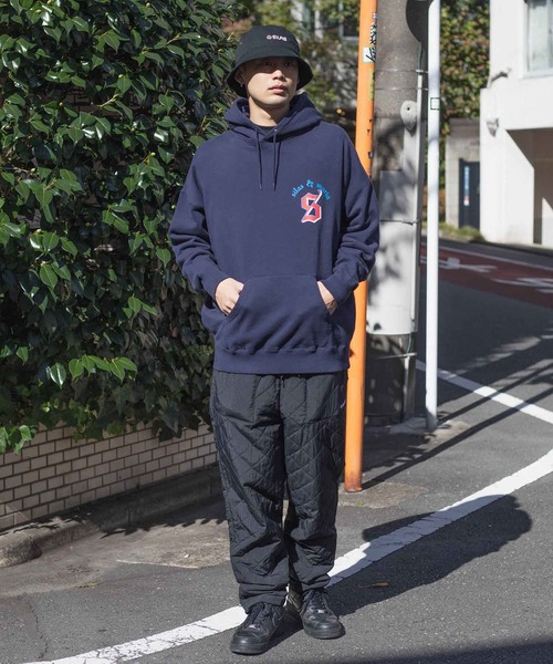 KNOSIS 蛇デザイン フーディ Mサイズ GILDAN KNOSIS 蛇デザイン フーディ Mサイズ GILDAN