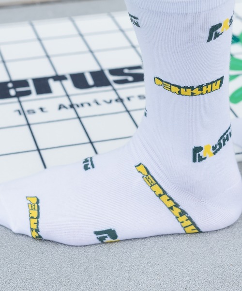 Perushu(ペルーシュ)の「【1周年記念アイテム】Perushuロゴソックス(ソックス/靴下・メンズ・ホワイト・FREE)」の7枚目の写真