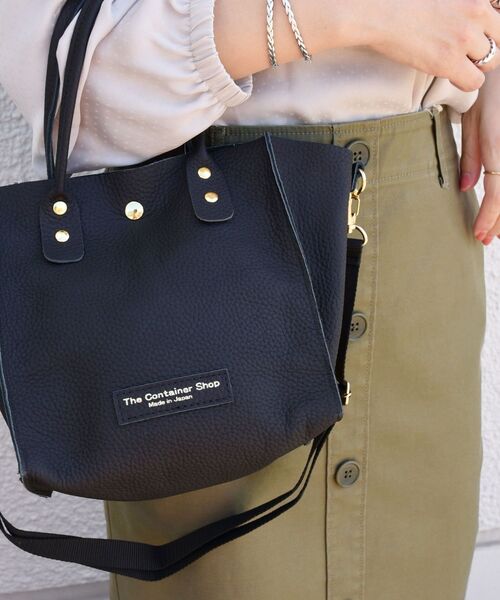 The Container Shop（ザ コンテナショップ）の「The Container Shop: スクエア 2WAY レザー ショルダー バッグ M（ショルダーバッグ・レディース・ブラック/ベージュ・ONE SIZE）」の7枚目の写真