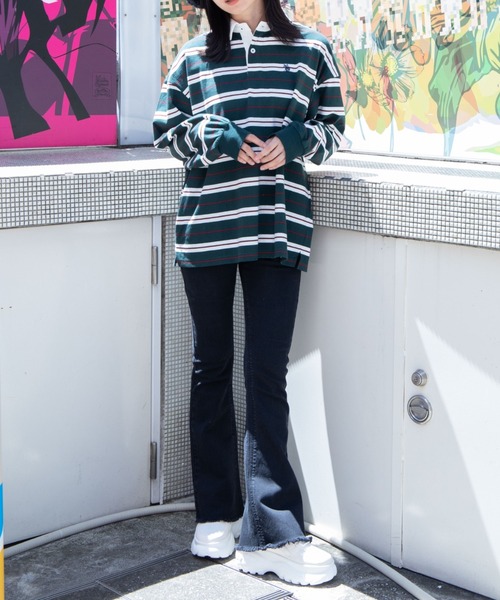 WEGO（ウィゴー）の「WEGO/ハイウエストストレッチフレアパンツ（デニムパンツ・レディース・ブラック/インディゴブルー/ライトインディゴブルー/ダークインディゴブルー・SMALL/MEDIUM）」の22枚目の写真