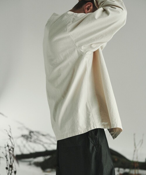 HINSON(ヒンソン)の「HINSON/ヒンソン ドットボタン スリーピングシャツ(シャツ/ブラウス・メンズ・ブラック/その他13/ホワイト/ナチュラル・MEDIUM/LARGE)」の17枚目の写真