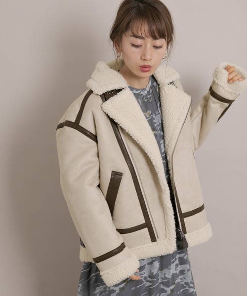 URBAN RESEARCH Sonny Label（アーバンリサーチサニーレーベル）の「ALPHA INDUSTRIES　W FAKE MOUTON RIDERS JACKET（ムートンコート・レディース・ブラック/アイボリー・MEDIUM）」の5枚目の写真