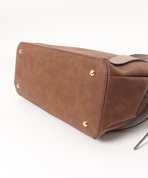 SAC（サック）の「スエード調合皮あおりポケット付きトートバッグ  SAC unit（トートバッグ・レディース・ダークベージュ/ブラック/ブラウン・FREE）」の6枚目の写真