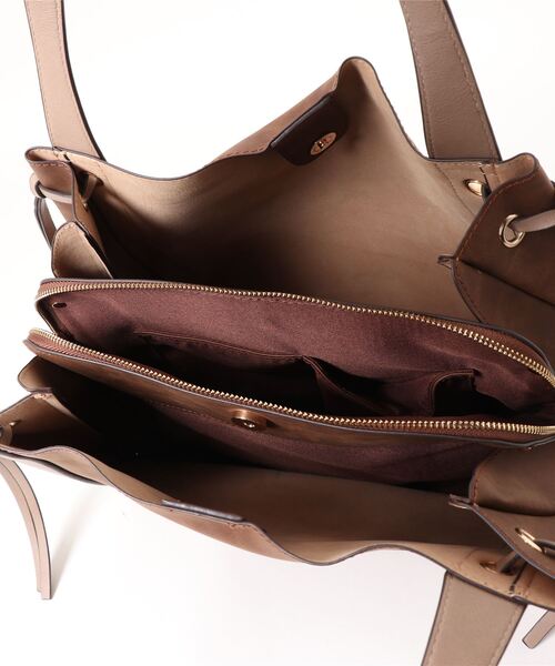 SAC（サック）の「スエード調合皮あおりポケット付きトートバッグ  SAC unit（トートバッグ・レディース・ダークベージュ/ブラック/ブラウン・FREE）」の5枚目の写真