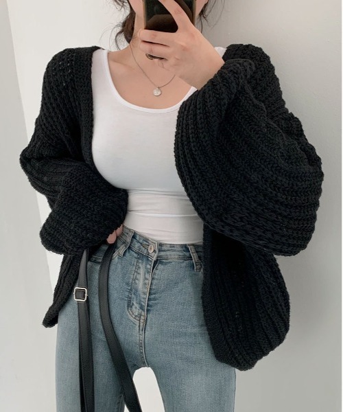 BEIDELLI（ベイデリー）の「[BELLIDE MADE] オーバーサイズローゲージカーディガン（カーディガン/ボレロ・レディース・ブラック/ライトグレー/ダークグレー/ベージュ/オートミール・FREE）」の2枚目の写真