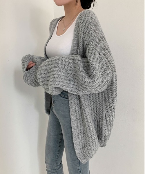 BEIDELLI（ベイデリー）の「[BELLIDE MADE] オーバーサイズローゲージカーディガン（カーディガン/ボレロ・レディース・ブラック/ライトグレー/ダークグレー/ベージュ/オートミール・FREE）」の16枚目の写真