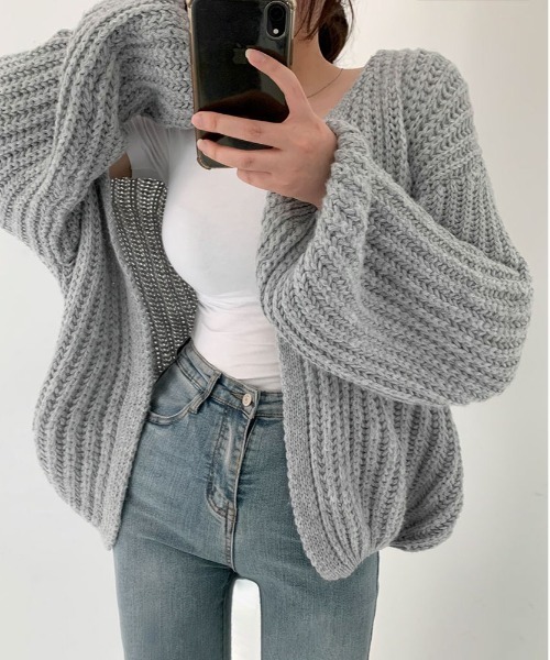 BEIDELLI（ベイデリー）の「[BELLIDE MADE] オーバーサイズローゲージカーディガン（カーディガン/ボレロ・レディース・ブラック/ライトグレー/ダークグレー/ベージュ/オートミール・FREE）」の14枚目の写真