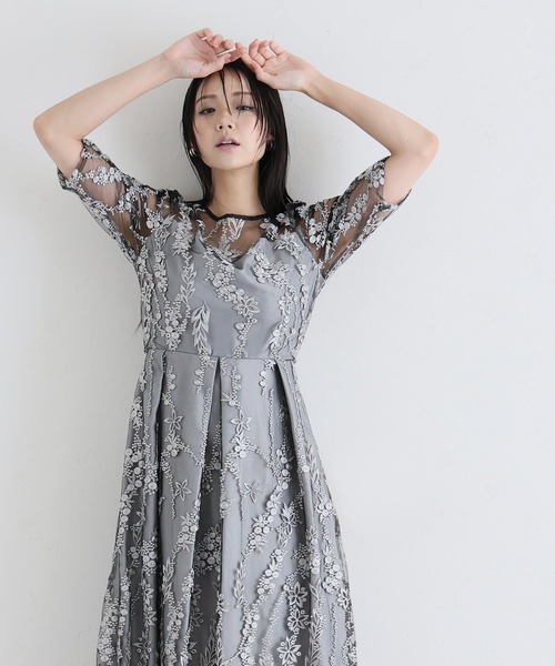 PourVous（プールヴー）の「七分袖&ミモレ丈 パーティー ドレス フラワー レース 大きいサイズ 結婚式 フォーマル 同窓会 オケージョンドレス ワンピース お呼ばれ 二次会 成人式 謝恩会 20代 30代（ドレス・レディース・シルバー/ブラック/ネイビー/モカ・S/M/L）」の9枚目の写真