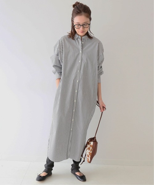 SLOBE IENA（スローブイエナ）の「タイプライターシャツワンピース【洗濯機使用可能】◆（シャツワンピース・レディース・ホワイト/ブラウン/ブラック系その他・FREE）」の22枚目の写真