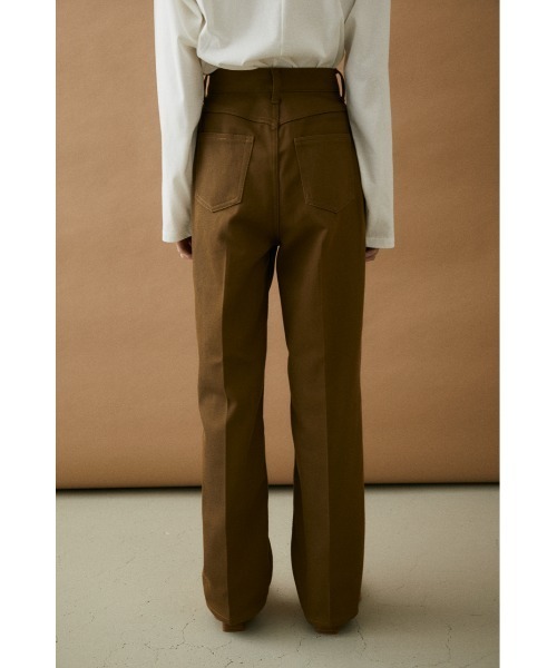 BLACK BY MOUSSY（ブラックバイマウジー）の「center press chino