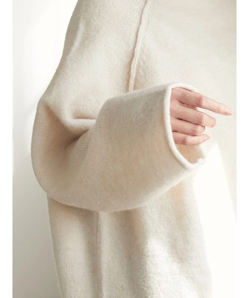 Green Parks(グリーンパークス)の「ウールライクショート丈ハイネックプルオーバー*(ニット/セーター・レディース・ライラック/ブラック/ライトベージュ/ブルーグリーン・FREE)」の8枚目の写真