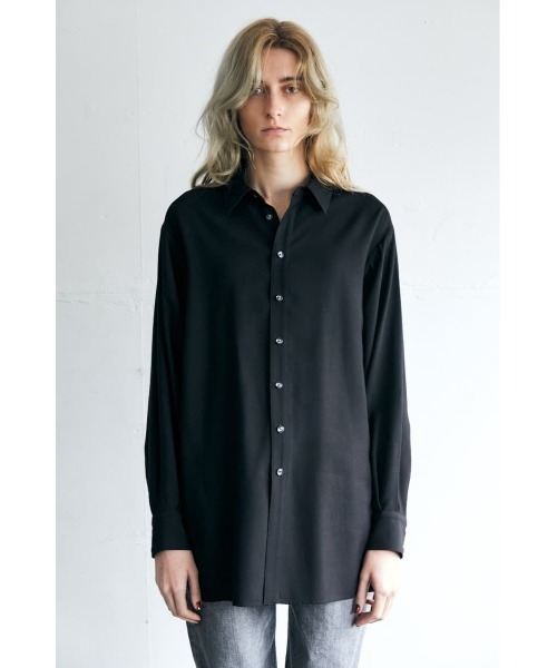 MOUSSY（マウジー）の「BASIC OVER シャツ（シャツ/ブラウス・レディース・オフホワイト/ライトベージュ/ブラック・FREE）」の4枚目の写真