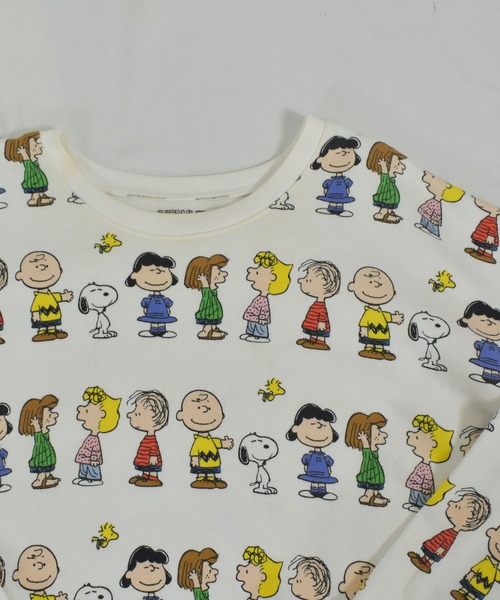 PEANUTS(ピーナッツ)の「【ヴィンテージ古着】PEANUTS オールオーバープリント クルーネックスウェット(スウェット・メンズ・ホワイト・XX-LARGE)」の6枚目の写真
