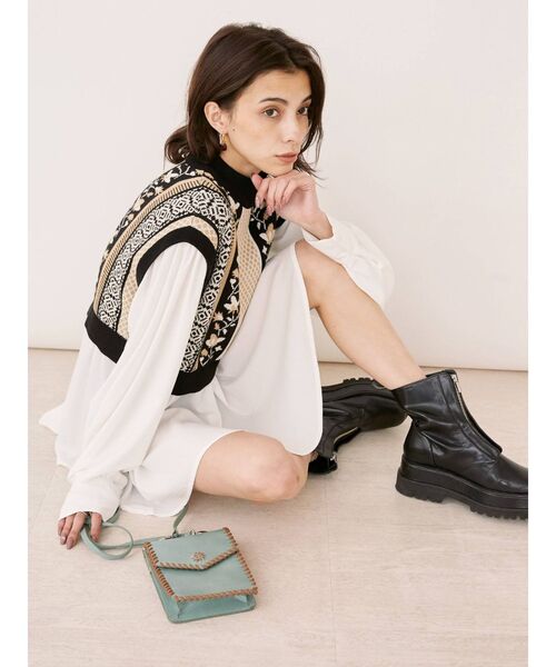 EVRIS（エヴリス）の「ステッチショルダーバッグ（ショルダーバッグ・レディース・グリーン/ブラック/パープル/ブラウン・FREE）」の8枚目の写真