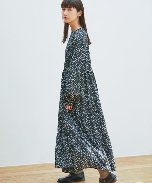 and R（アンドアール）の「小花柄ワンピース（ワンピース・レディース・ブラック/ホワイト・FREE）」の11枚目の写真