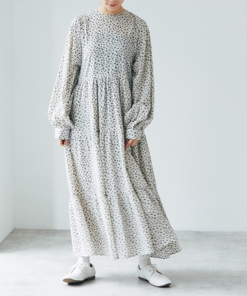 and R（アンドアール）の「小花柄ワンピース（ワンピース・レディース・ブラック/ホワイト・FREE）」の3枚目の写真