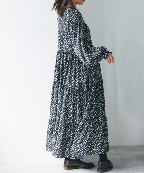 and R（アンドアール）の「小花柄ワンピース（ワンピース・レディース・ブラック/ホワイト・FREE）」の15枚目の写真