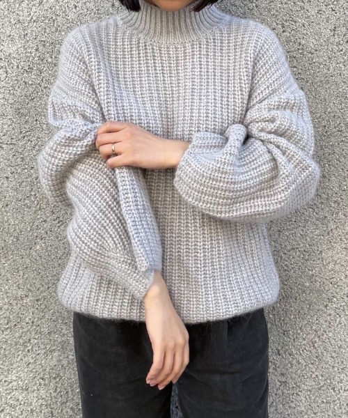 CASA FLINE（カーサフライン）の「ラクーンルーズプルオーバー（ニット