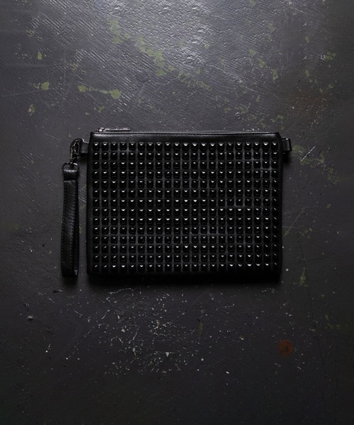 BLACK JACKALL CROWN（ブラックジャッカルクラウン）の「BLACK JACKALL CROWN スタッズ デコレーション 2WAY クラッチバッグ スクエアショルダー（クラッチバッグ・レディース・ブラック・FREE）」の6枚目の写真