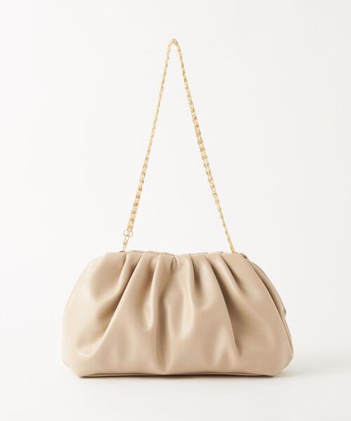 green label relaxing(グリーンレーベルリラクシング)の「【矢野未希子さん着用】ギャザークラッチバッグ(クラッチバッグ・レディース・ベージュ/その他1/ブラック・FREE)」の9枚目の写真