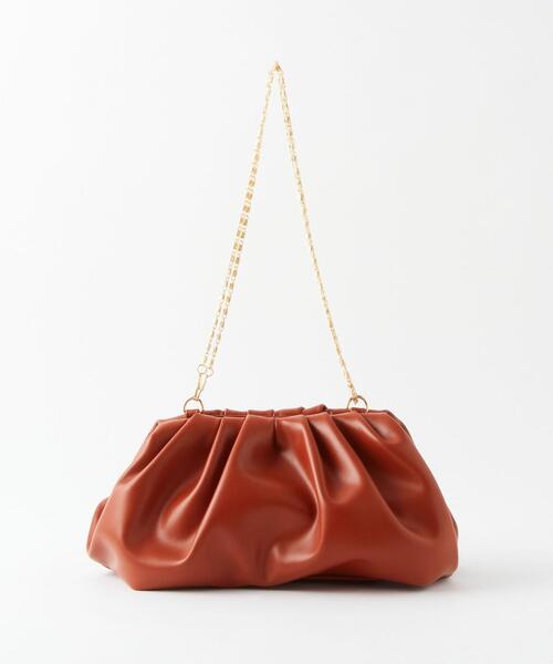 green label relaxing(グリーンレーベルリラクシング)の「【矢野未希子さん着用】ギャザークラッチバッグ(クラッチバッグ・レディース・ベージュ/その他1/ブラック・FREE)」の19枚目の写真