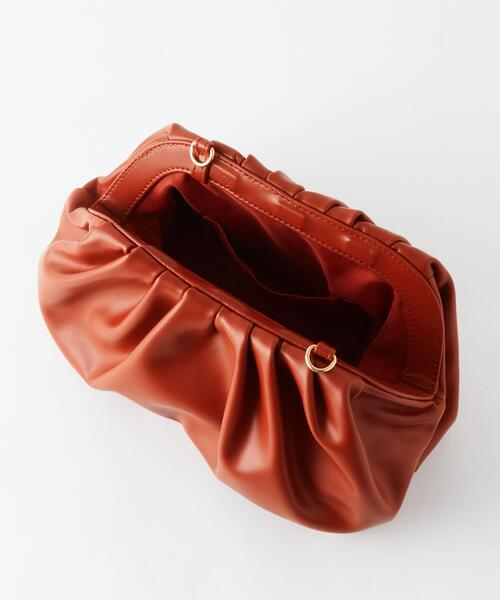 green label relaxing（グリーンレーベルリラクシング）の「ギャザークラッチバッグ（クラッチバッグ・レディース・ブラック/ベージュ/その他1/レッド・FREE）」の21枚目の写真