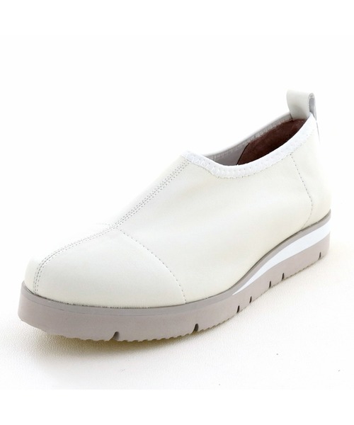 cava cava(サヴァサヴァ)の「【軽量】ストレッチレザースリッポン -2420047(スリッポン・レディース・ブラック/オフホワイト・23.0cm/22.5cm/24.0cm/23.5cm/24.5cm)」の14枚目の写真