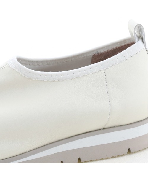 cava cava(サヴァサヴァ)の「【軽量】ストレッチレザースリッポン -2420047(スリッポン・レディース・ブラック/オフホワイト・23.0cm/22.5cm/24.0cm/23.5cm/24.5cm)」の15枚目の写真