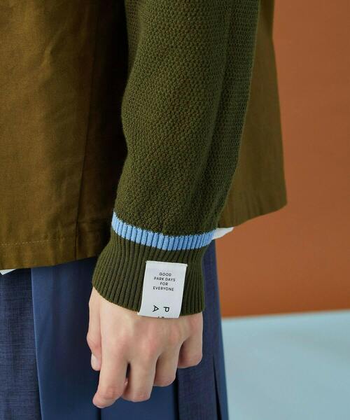 FRAPBOIS（フラボア）の「シャツジャケット（ノーカラージャケット・レディース・ブラック/カーキ・1/2）」の22枚目の写真