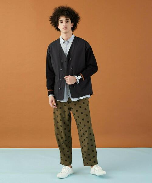 FRAPBOIS（フラボア）の「シャツジャケット（ノーカラージャケット・レディース・ブラック/カーキ・1/2）」の5枚目の写真