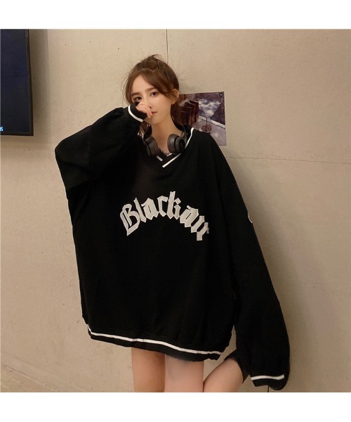 DEVICE（デバイス）の「ホッケーユニフォーム ルーズシルエット Vネック オーバーサイズ 裏毛 スウェット トレーナー（スウェット・レディース・ブラック/ネイビー・FREE）」の17枚目の写真