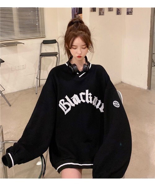 DEVICE（デバイス）の「ホッケーユニフォーム ルーズシルエット Vネック オーバーサイズ 裏毛 スウェット トレーナー（スウェット・レディース・ブラック/ネイビー・FREE）」の18枚目の写真