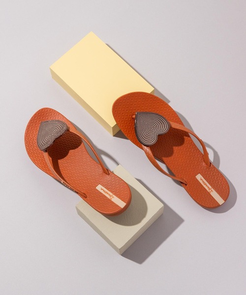 IPANEMA（イパネマ）の「Ipanema / “MAXI FASHION II”  サンダル（サンダル・レディース・ブラック系/ピンク系2/ピンク系3/グリーン系/ブラウン系/ベージュ系/ブラック系1/ブラウン系2・38/35/36/37/34）」の4枚目の写真