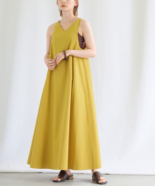 select MOCA（セレクトモカ）の「切り替えボリュームキャミワンピース（ワンピース・レディース・ブラック/アイボリー/イエロー・FREE）」の7枚目の写真