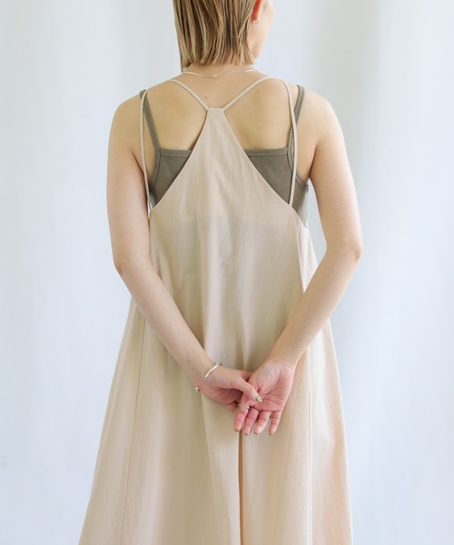 select MOCA（セレクトモカ）の「切り替えボリュームキャミワンピース（ワンピース・レディース・ブラック/アイボリー/イエロー・FREE）」の13枚目の写真