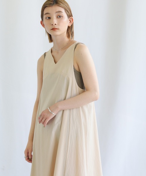 select MOCA（セレクトモカ）の「切り替えボリュームキャミワンピース（ワンピース・レディース・ブラック/アイボリー/イエロー・FREE）」の16枚目の写真