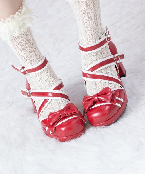 BODYLINE（ボディライン）の「ガーリーやゴスロリファッションにも使える スカラップレース風アンクル&クロスストラップのレディースロリータシューズ（パンプス・レディース・ブラック×ホワイト/レッド/サックスブルー/ブラック/ホワイト・S/M/L）」の5枚目の写真