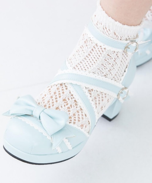 BODYLINE（ボディライン）の「ガーリーやゴスロリファッションにも使える スカラップレース風アンクル&クロスストラップのレディースロリータシューズ（パンプス・レディース・ブラック×ホワイト/レッド/サックスブルー/ブラック/ホワイト・S/M/L）」の8枚目の写真