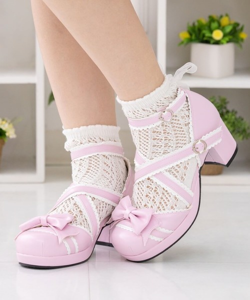 BODYLINE（ボディライン）の「ガーリーやゴスロリファッションにも使える スカラップレース風アンクル&クロスストラップのレディースロリータシューズ（パンプス・レディース・ブラック×ホワイト/レッド/サックスブルー/ブラック/ホワイト・S/M/L）」の11枚目の写真