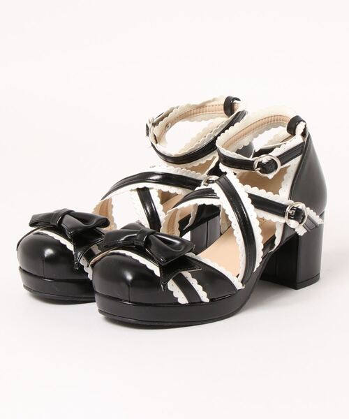 BODYLINE（ボディライン）の「ガーリーやゴスロリファッションにも使える スカラップレース風アンクル&クロスストラップのレディースロリータシューズ（パンプス・レディース・ブラック×ホワイト/レッド/サックスブルー/ブラック/ホワイト・S/M/L）」の15枚目の写真