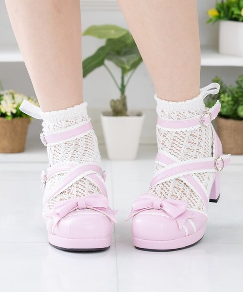 BODYLINE（ボディライン）の「ガーリーやゴスロリファッションにも使える スカラップレース風アンクル&クロスストラップのレディースロリータシューズ（パンプス・レディース・ブラック×ホワイト/レッド/サックスブルー/ブラック/ホワイト・S/M/L）」の20枚目の写真