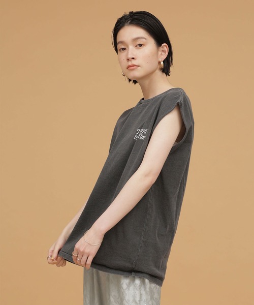 balmy（バルミー）の「BALMY DAY'S/別注ノースリーブTシャツ（Tシャツ/カットソー・レディース・ベージュ/ミント/チャコール・FREE）」の6枚目の写真