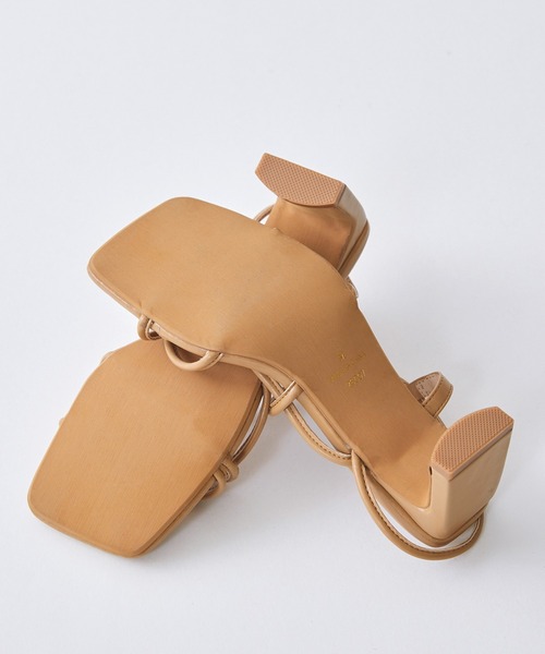 menue（メヌエ）の「華奢多連ストラップ 6cmヒール サンダル（サンダル・レディース・ブラック/ベージュ/グリーン/アイボリー/グレイッシュベージュ/オレンジ・LL/3L/S/M/L/XS）」の17枚目の写真