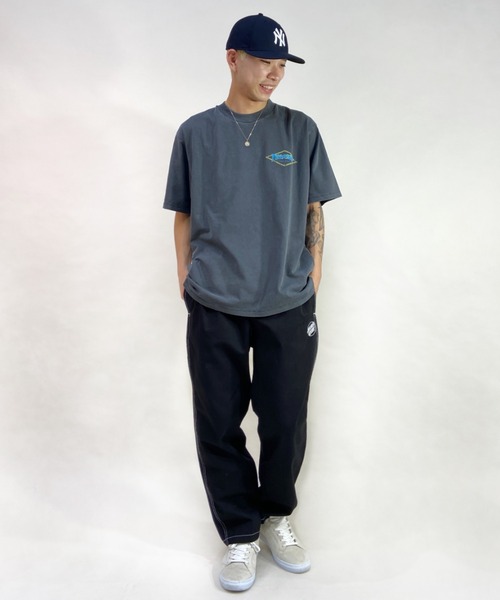 THRASHER（スラッシャー）の「【ムラサキスポーツ別注】THRASHER/スラッシャー ルーズフィット バックプリントTシャツ TH8122VG DIAMND（Tシャツ/カットソー・メンズ・ブラック/ホワイト・M/XL/L）」の18枚目の写真