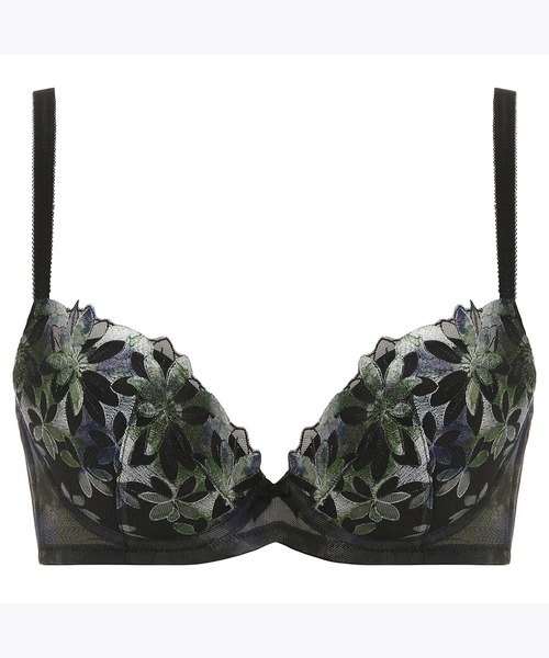 Triumph（トリンプ）の「天使のブラ スリムライン 極上ライト544