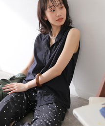 カットワーク刺繍ブラウス