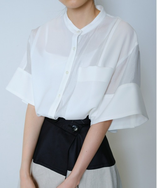 LE CIEL BLEU（ルシェルブルー）の「コントラスティングファブリックシャツ / Contrasting Fabric Shirt（シャツ/ブラウス・レディース・ブラック/オフホワイト・36）」の18枚目の写真