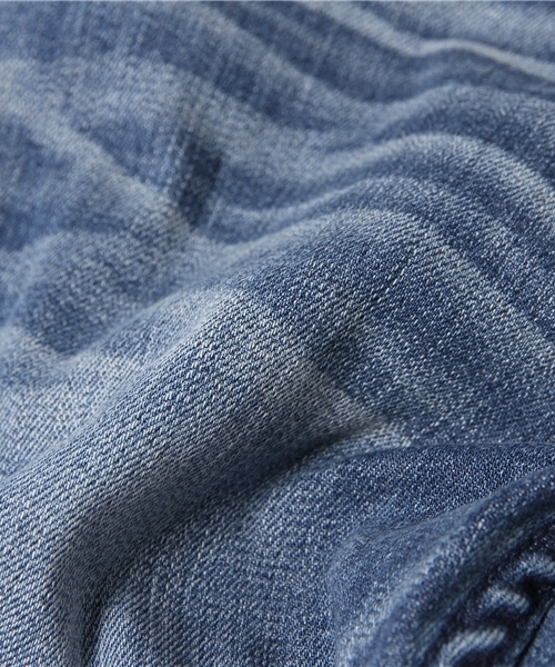 AZUL by moussy（アズールバイマウジー）の「スリムフィットスキニー(L70)（その他パンツ・レディース・ブルー系その他/ライトブルー・LARGE/MEDIUM/SMALL/X-SMALL）」の8枚目の写真